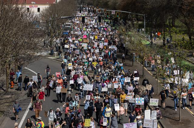 Thousands of Oregonians expected to attend ‘No Kings’ protests Oct. 18